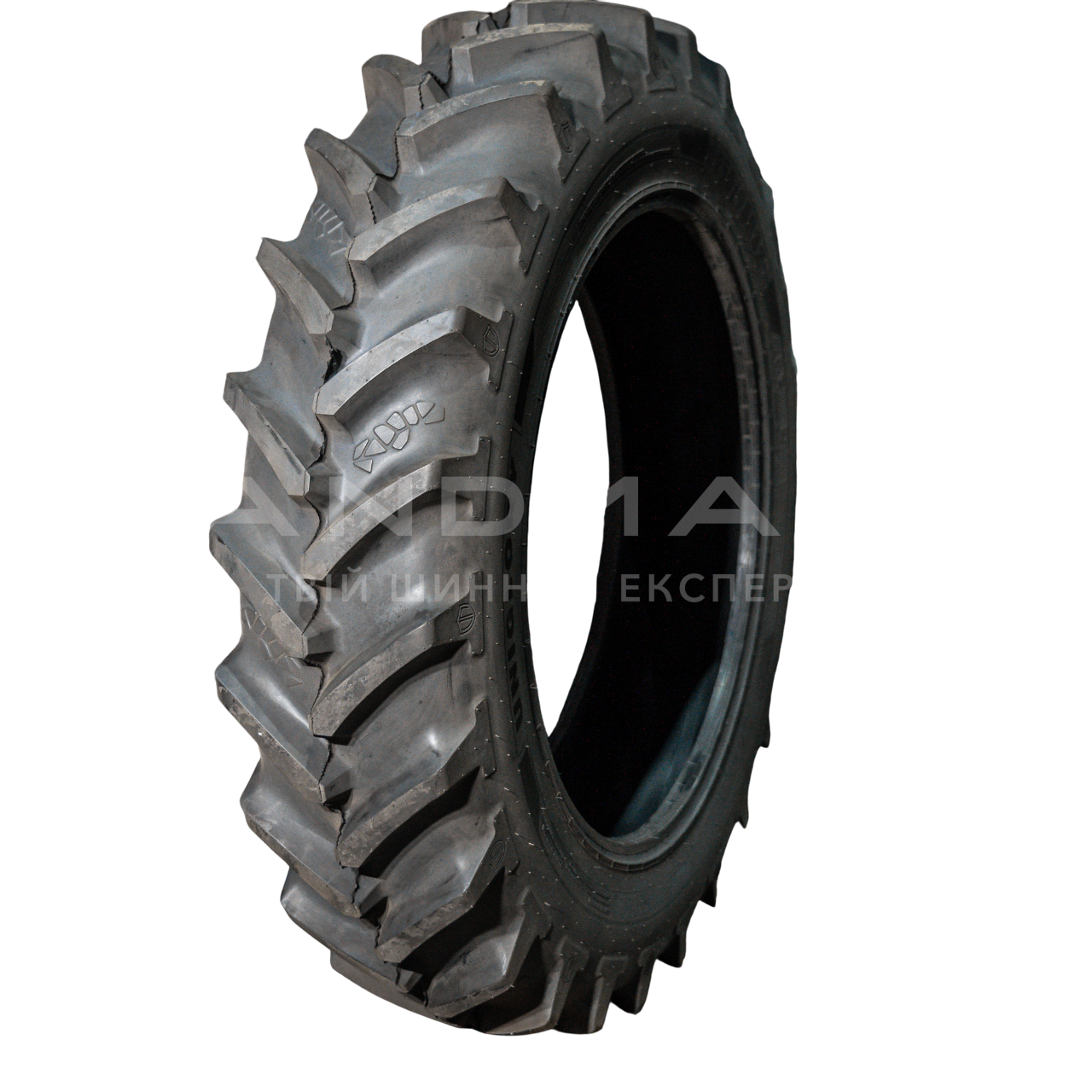 270-95R32 (11,2R32) 136D-139A8 SMARTAGRO ROW CROP R-1W TL (2 из 7)-Photoroom