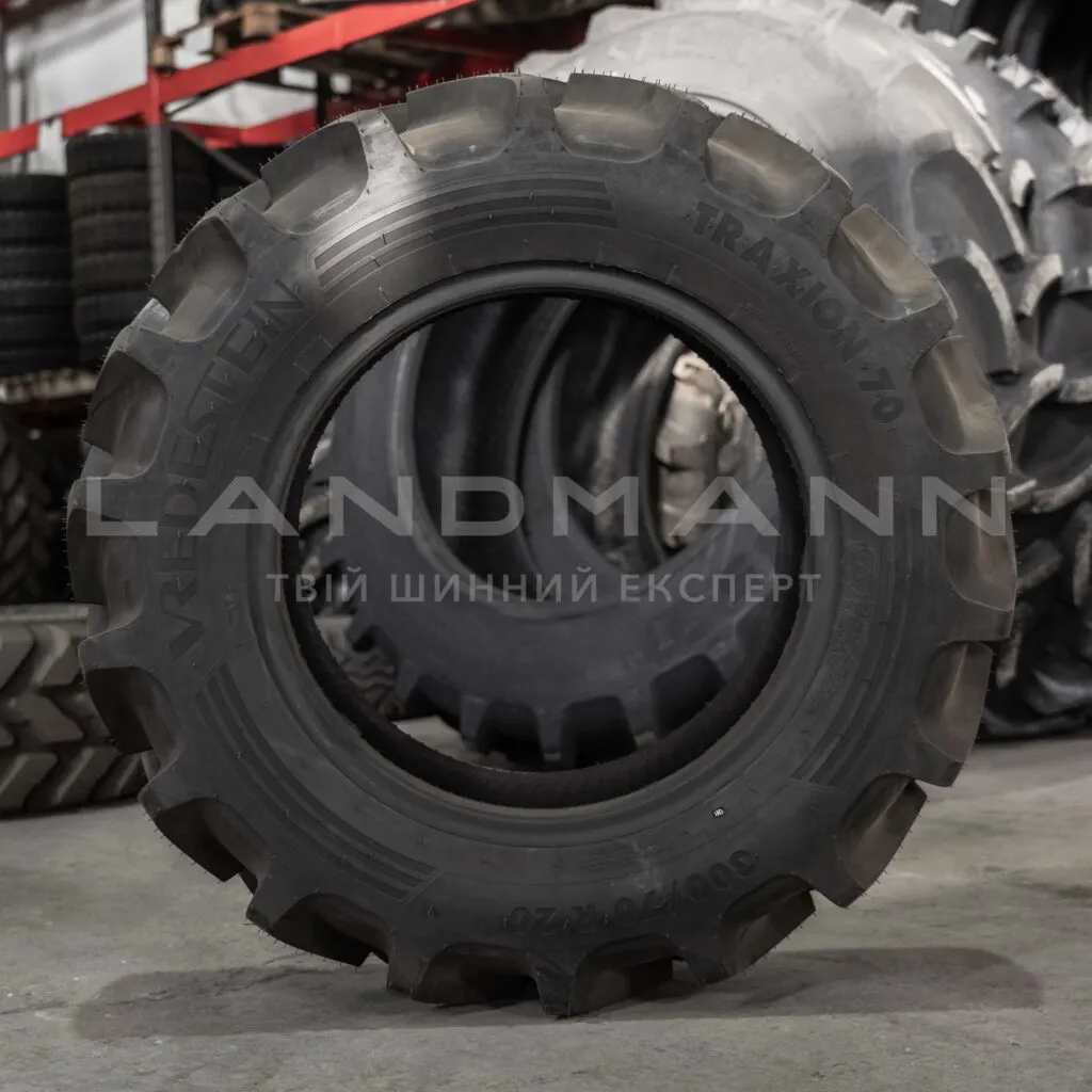 Шина 300/70R20 (11,2R20) 120D Traxion70 TL (Vredestein)