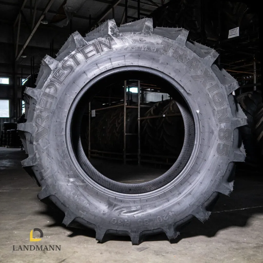 Шина 420/85R30 (16,9R30) 140A8/B Traxion85 TL (Vredestein)