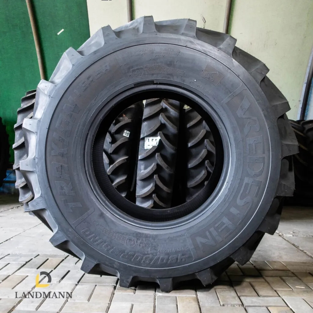 Шина 480/80R26 (18,4R26) 160A8/B Traxion Versa TL (Vredestein)
