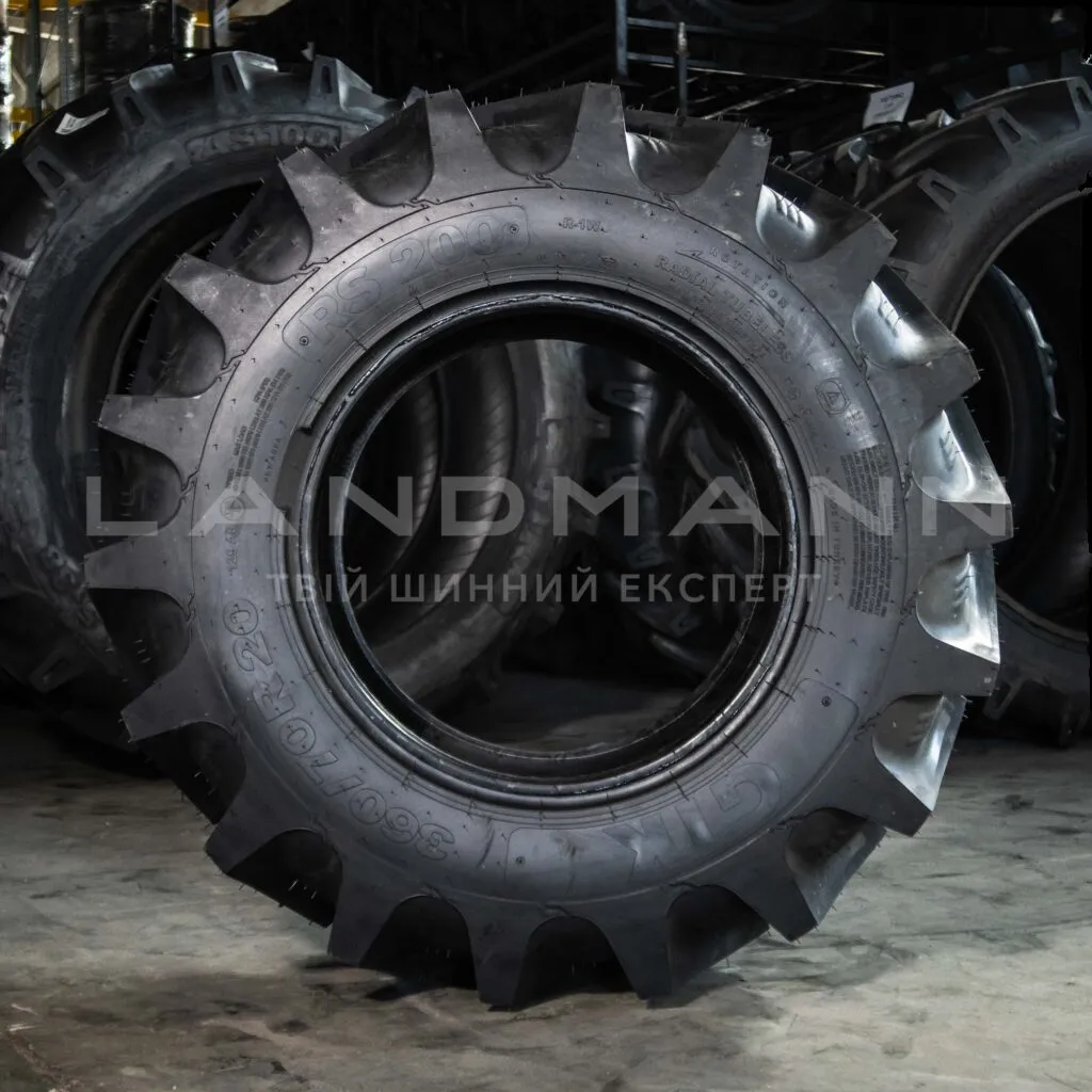 Шина 360/70R20 (13,6R20) 129A8/B RS200 R-1W TL (GTK)