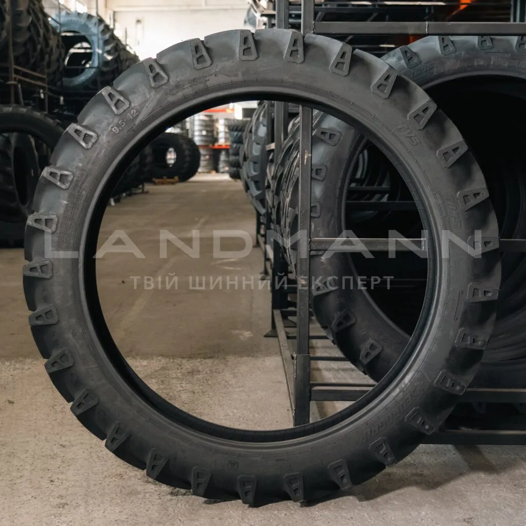 Шина 9,5-42 125A6/122A8 10PR TR45 R-1 TT (TVS)